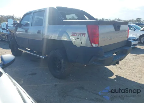 2002 Chevrolet Avalanche 1500 z USA, uszkodzony, nr VIN 3GNEC13T12G100560